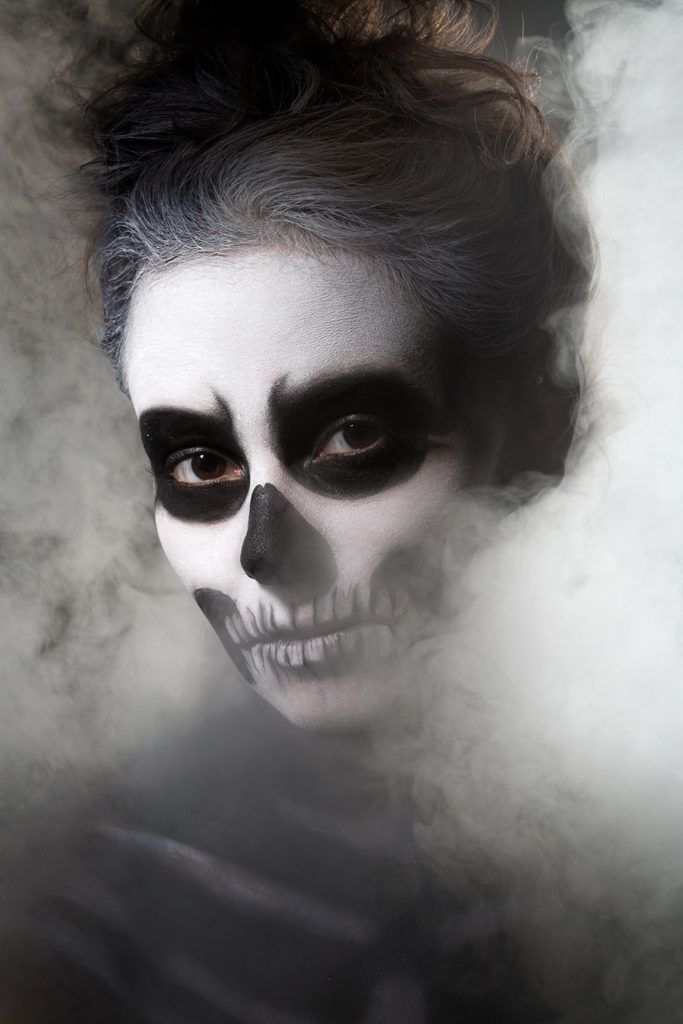 kate-halloweencarolinerenzler-02